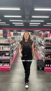 L’excellence professionnelle s’invite chez Pro Coiffure Esthétique 🖤

Le temps d’une journée, notre boutique de Nice se transforme en véritable lieu d’expérience, de conseils et d’innovations capillaires, en collaboration avec @lorealpro @lorealgroupe , @redkenfr, @matrixfrance et @biolage.

Aux côtés de trois ambassadeurs experts de la coiffure @maximelorealpro @sebastien.gourgeon @louisa_benhamou_ et notre équipe venez vivre un moment privilégié autour du diagnostic, de la beauté du cheveu et des dernières innovations professionnelles.

Au programme :

✨ Grand roue de la fortune
✨ Cadeaux et remises exceptionnelles
✨ Diagnostics capillaires et ordonnances beauté
✨ Expériences immersives IA avec casque
✨ Présentation service Dialight
✨ Atelier colorimétrie
✨ Atelier démonstration steampod & styling
✨ Corner VIP pour professionnel avec formation théoriques et cadeaux
✨ Tombola avec de nombreux lots à gagner dont un steampod en fin de journée

Rendez-vous le lundi 15 juin de 10h à 19h
Pro Coiffure Esthétique
39 rue Pastorelli, 06000 Nice

#nice #lorealprofessional #lorealgroupe #procoiffureesthetique
