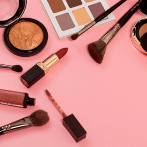 Soins de la peau : maquillage